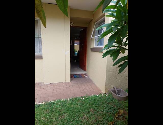 3 BEDROOM TOWNHOUSE FOR SALE IN VORNA VALLEY